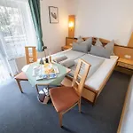 Hohenberger - Tauernbad Und Sauna Im Winter Inklusive! 4* マルニッツ