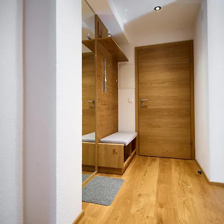 Hohenberger - Tauernbad Und Sauna Im Winter Inklusive! Mallnitz