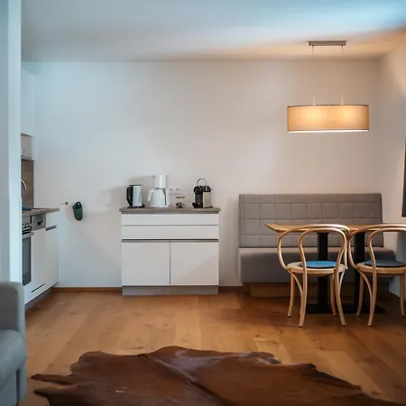 Hotel apartamentowy Hohenberger - Im Winter Tauernbad Und Sauna Inklusive - Kostenloses Bahnhofsshuttle Bei An- Und Abreise Mallnitz